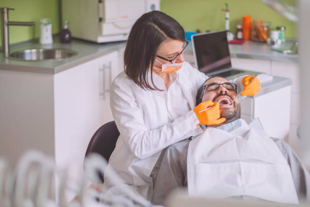 Best Urgent Tooth Repair  in Black Hammock, FL